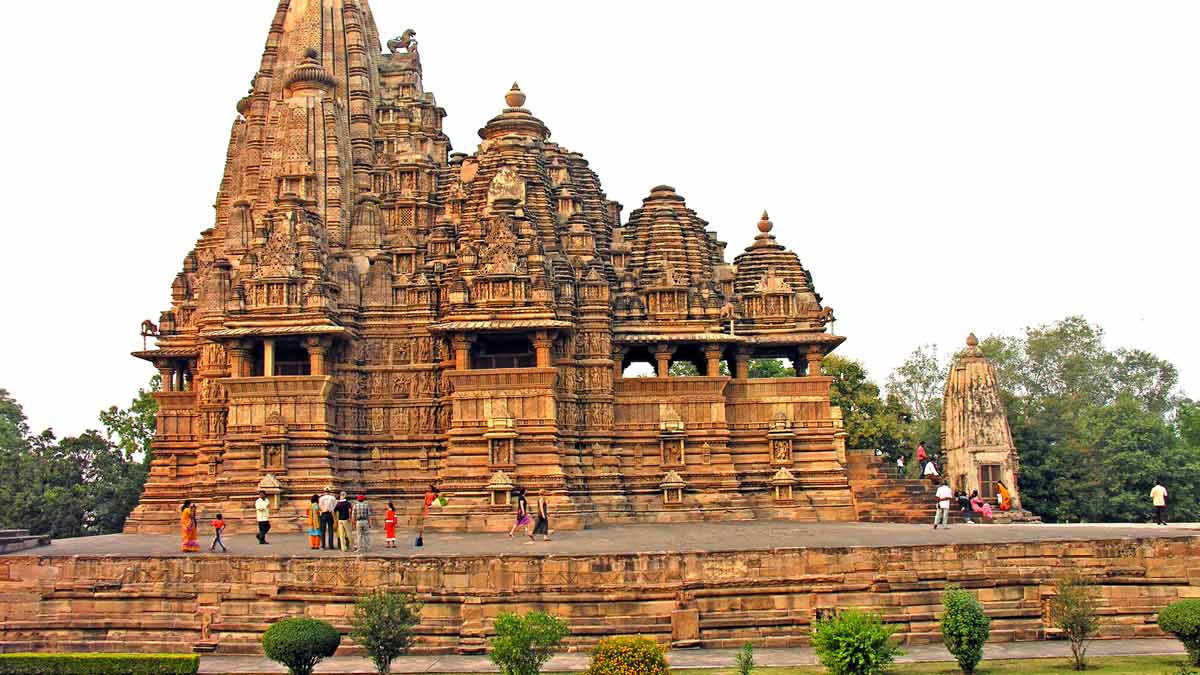 Famous-Hindu-Temples-Of-Khajuraho